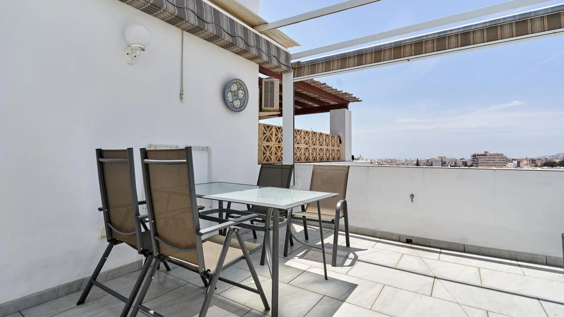 One Bedroom Penthouse 内尔哈